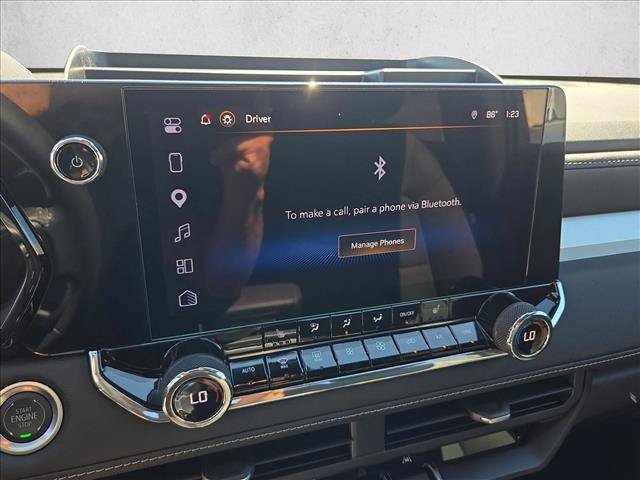 Used 2025 Chevrolet Colorado LT RWD image 13