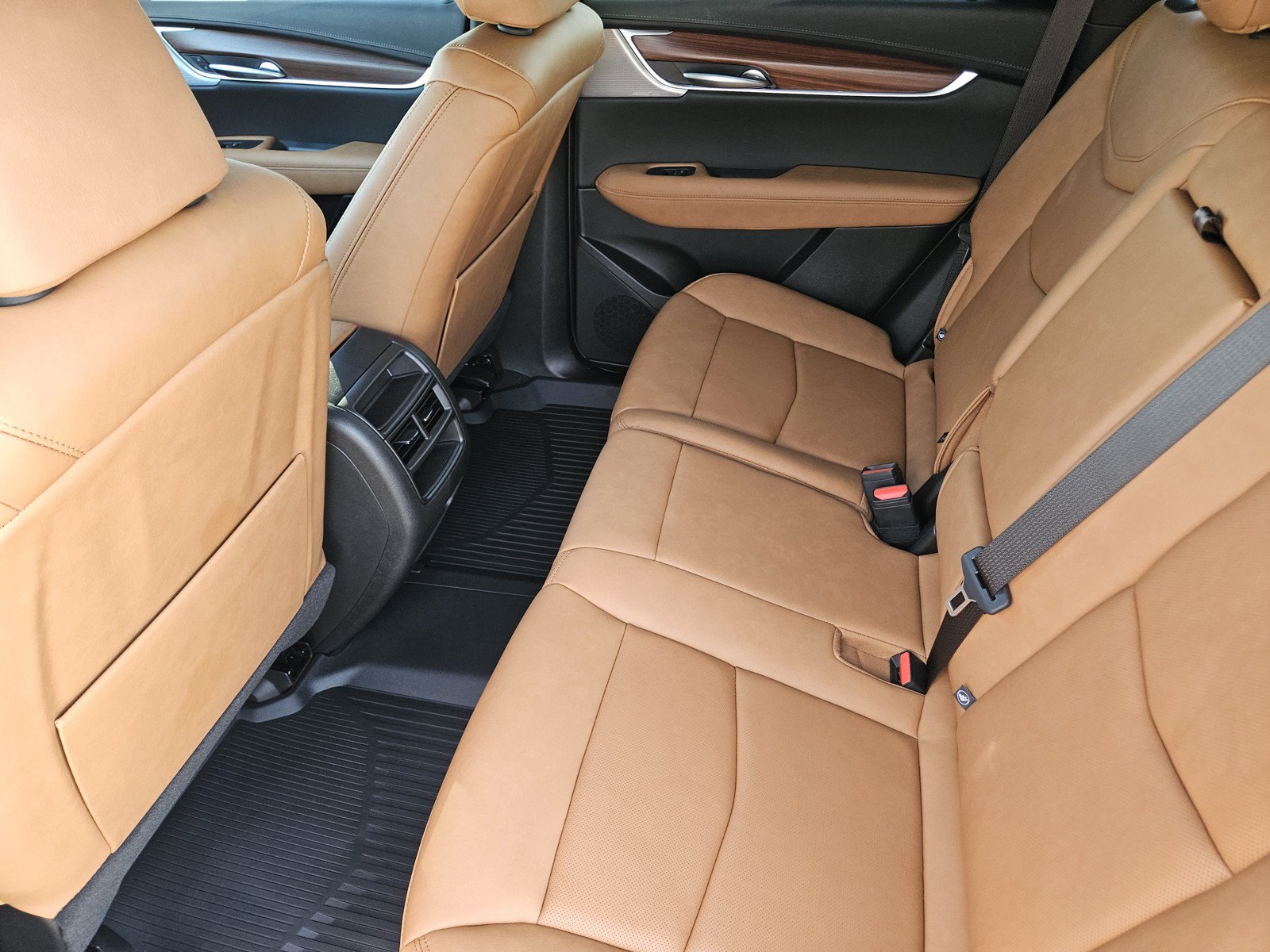 New 2026 Cadillac XT5 Premium Luxury w/ LPO, Floor Liner Package FWD image 20