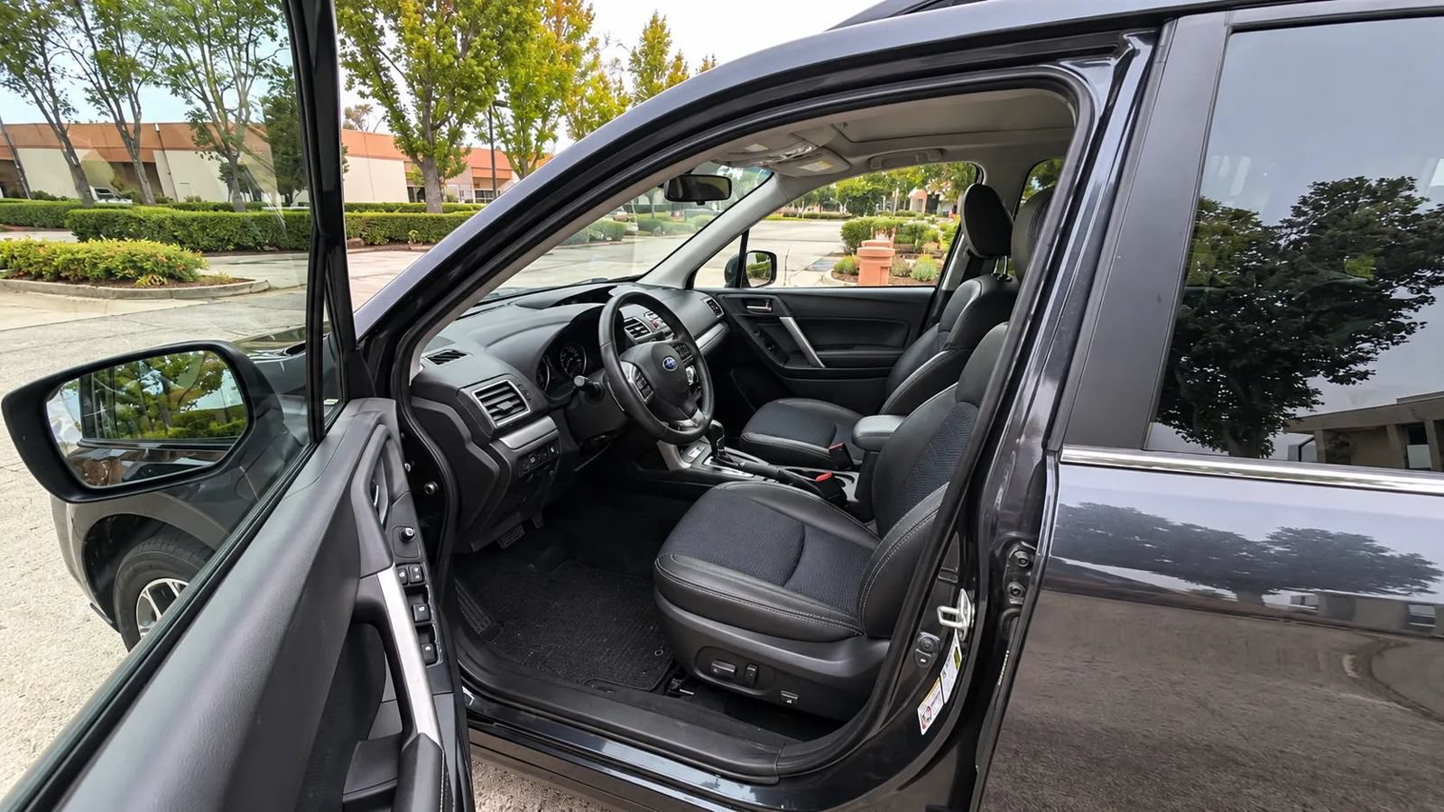 Used 2016 Subaru Forester 2.0XT Premium AWD/4WD image 12