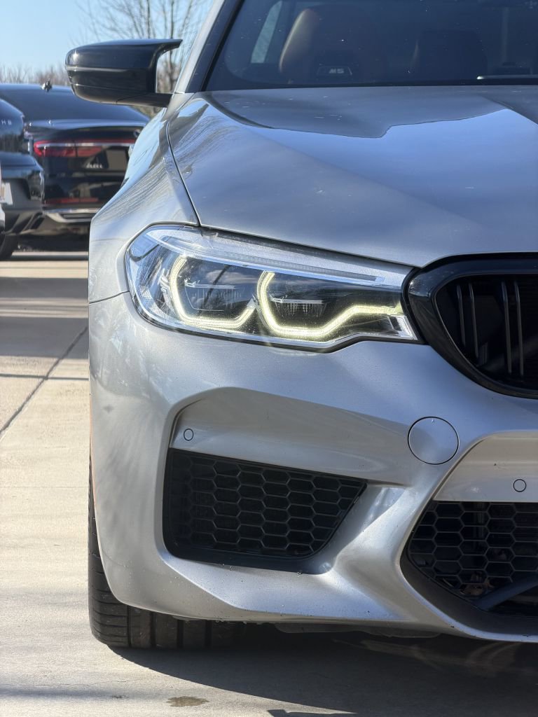 Used 2019 BMW M5 w/ Executive Package image 3