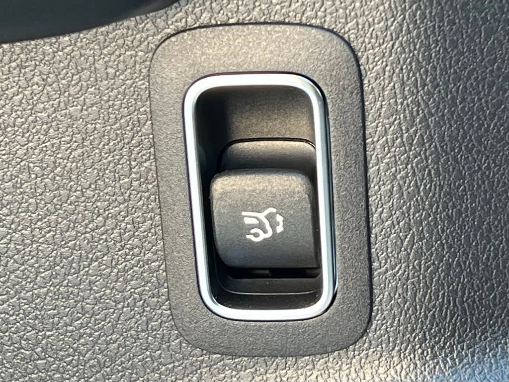 Certified 2026 Mercedes-Benz GLA 250 4MATIC image 27