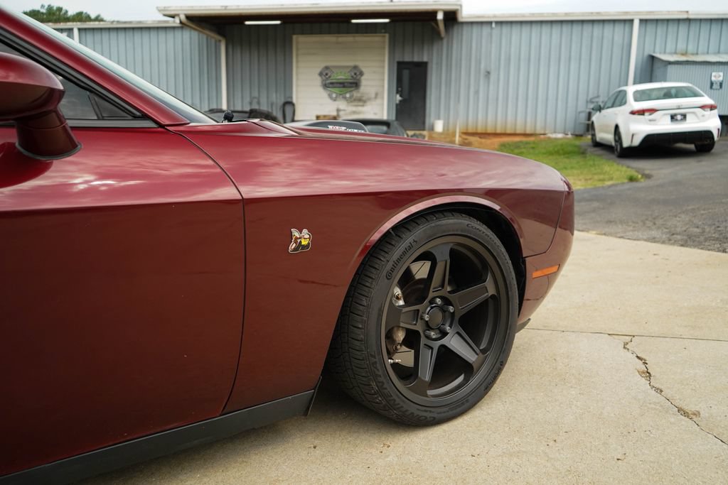 Used 2018 Dodge Challenger R/T Scat Pack RWD image 17