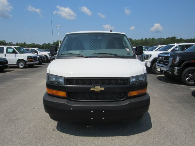 Certified 2025 Chevrolet Express 2500 w/ Driver Convenience Package RWD image 5