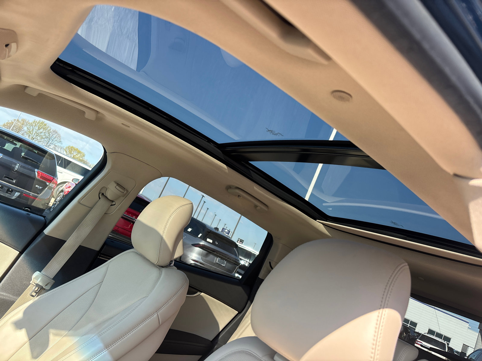 Used 2019 Lincoln Nautilus Reserve FWD image 24