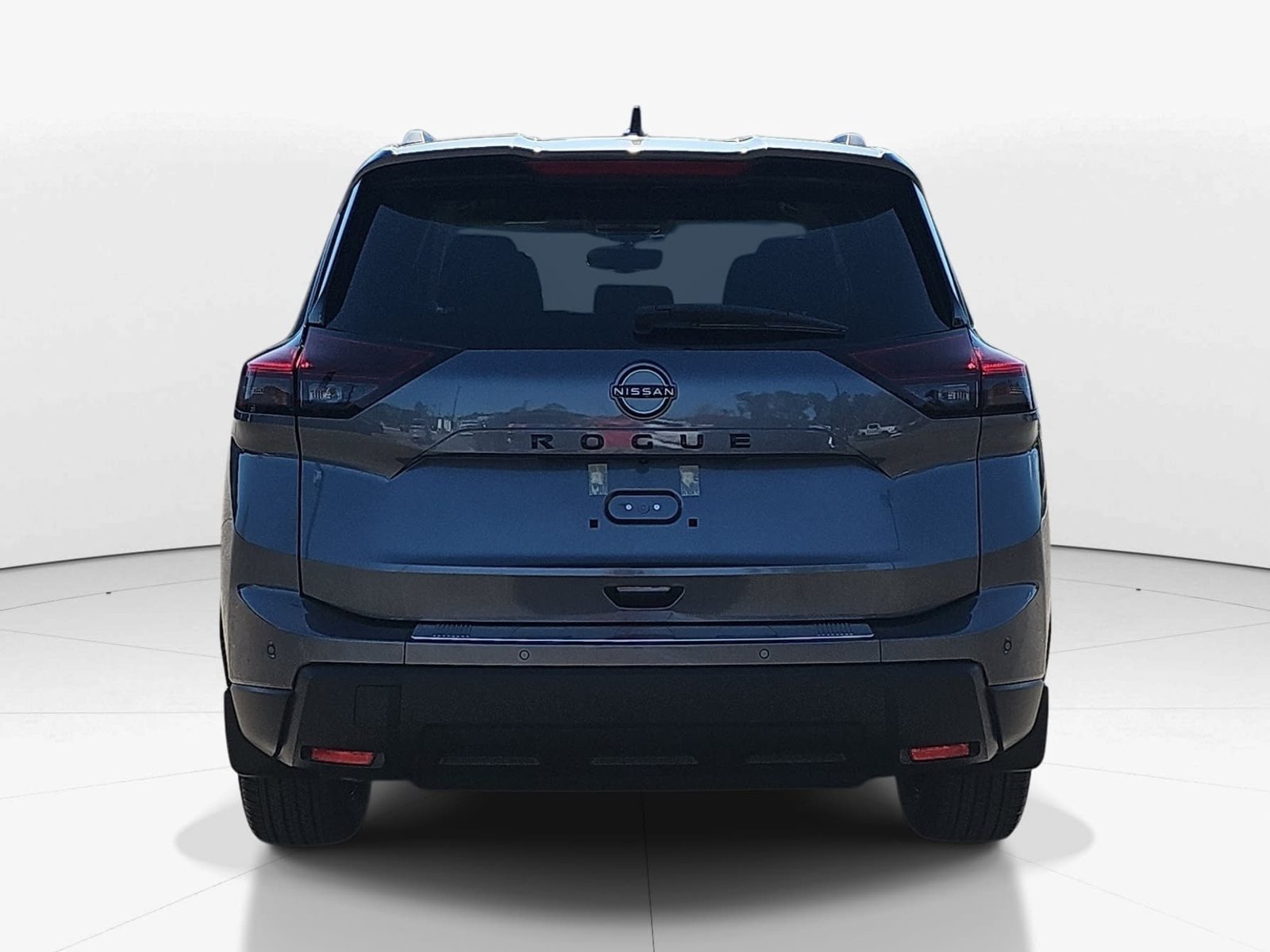 New 2027 Nissan Rogue Dark Armor FWD image 7
