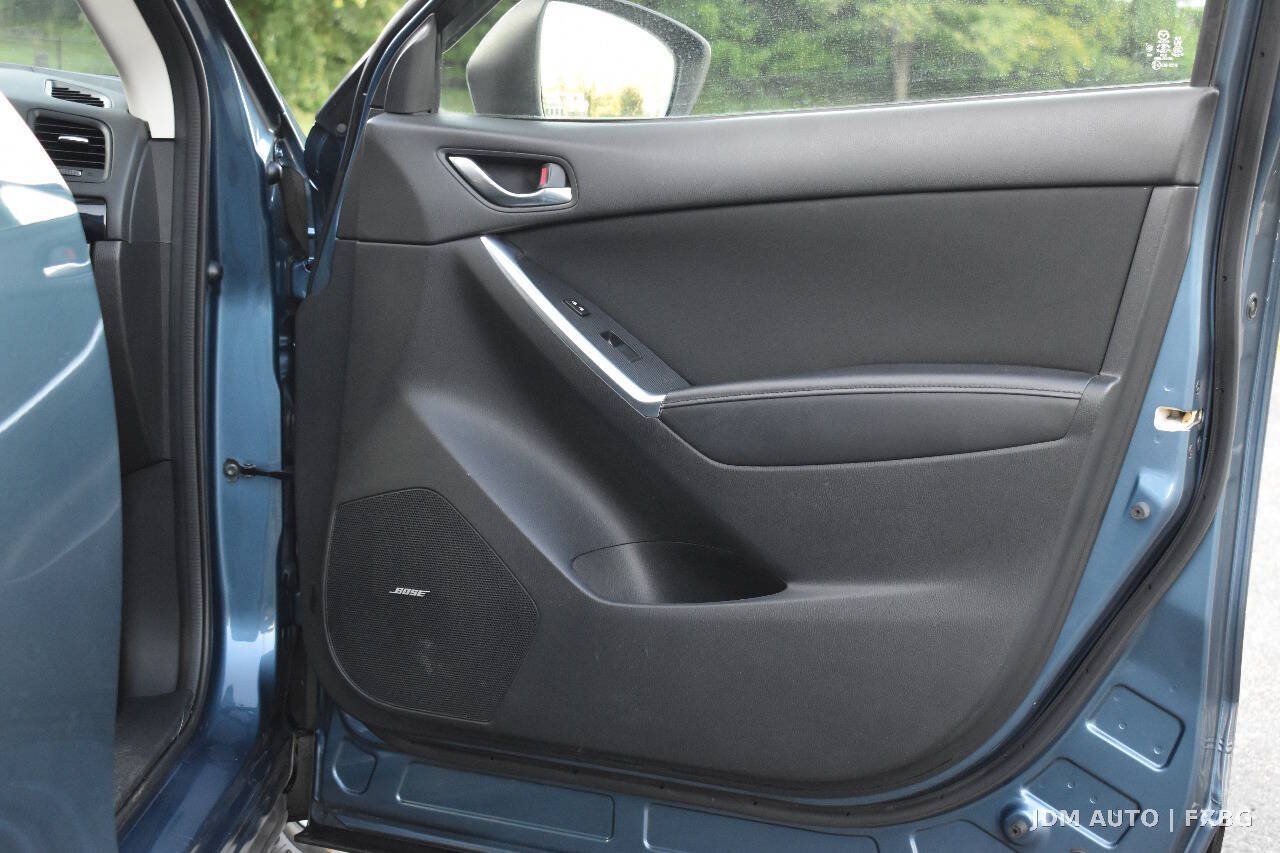 Used 2015 MAZDA CX-5 Touring w/ Bose/Moonroof Package FWD image 9