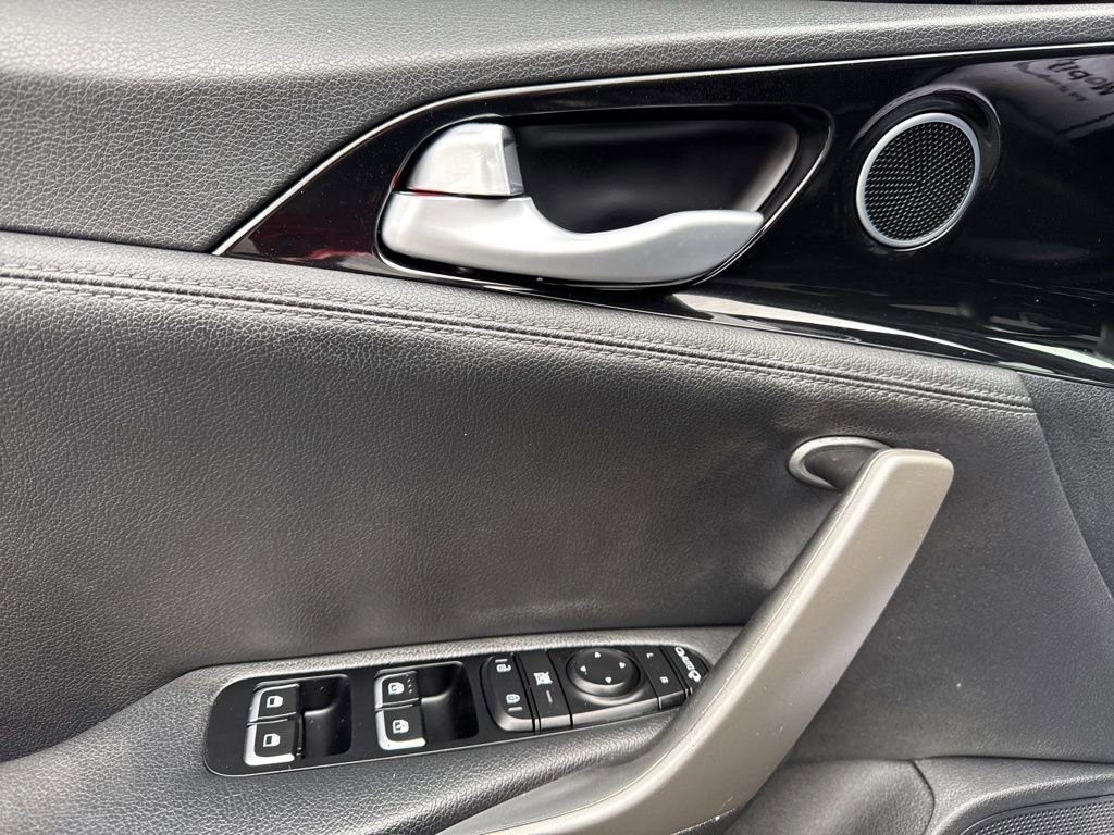 Used 2019 Kia Stinger image 13