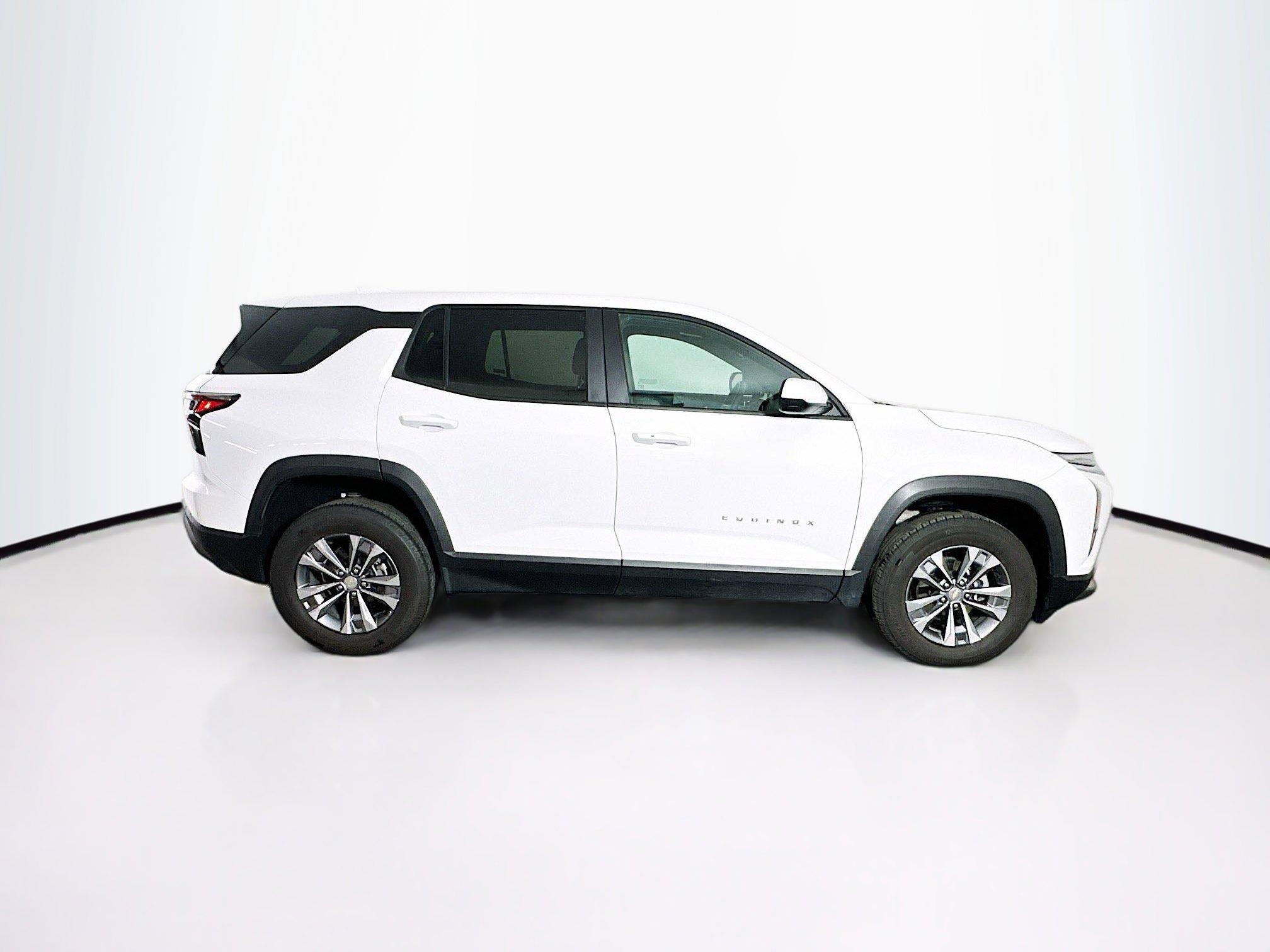 Used 2025 Chevrolet Equinox LT image 10