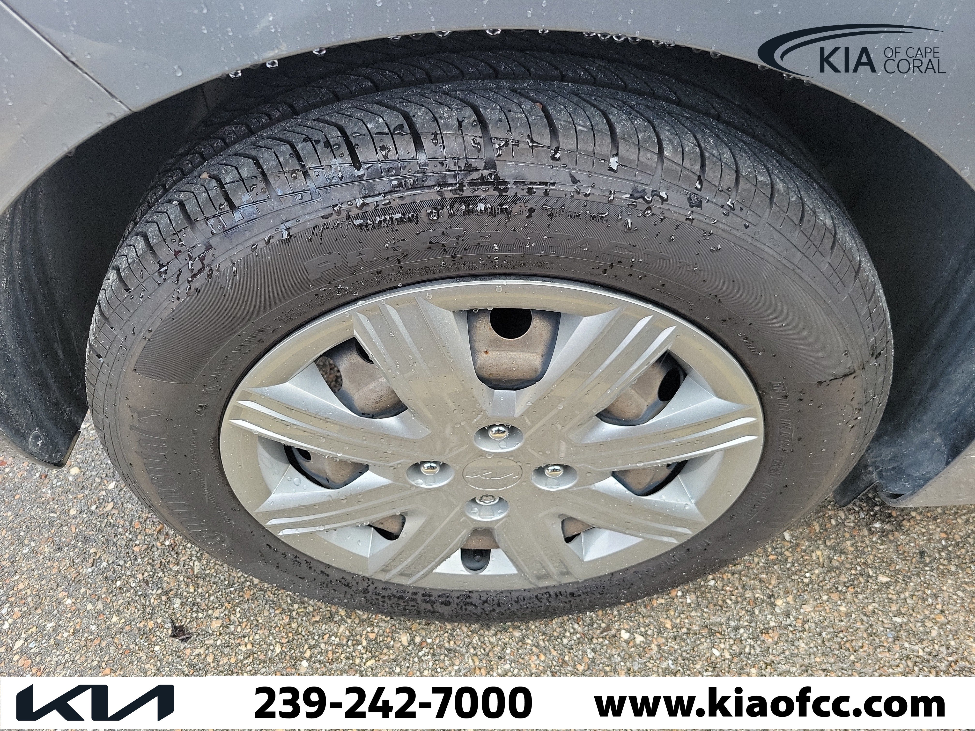 Used 2023 Kia Rio S FWD image 7