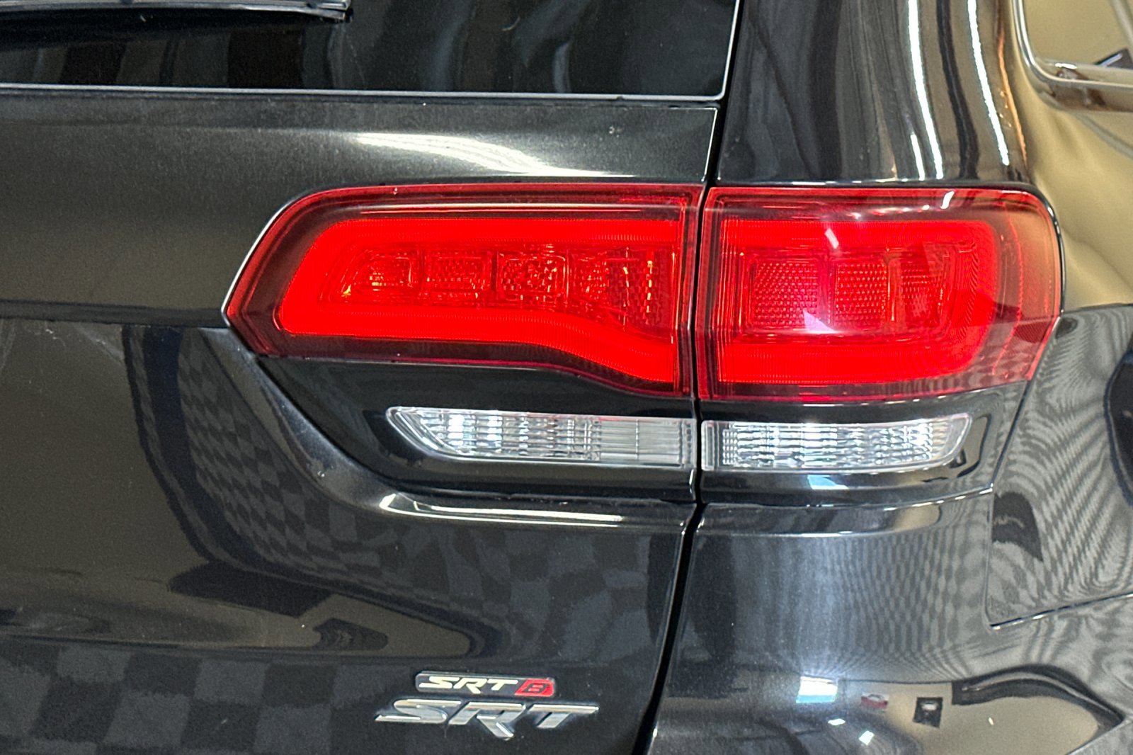 Used 2015 Jeep Grand Cherokee SRT w/ Trailer Tow Group IV image 50