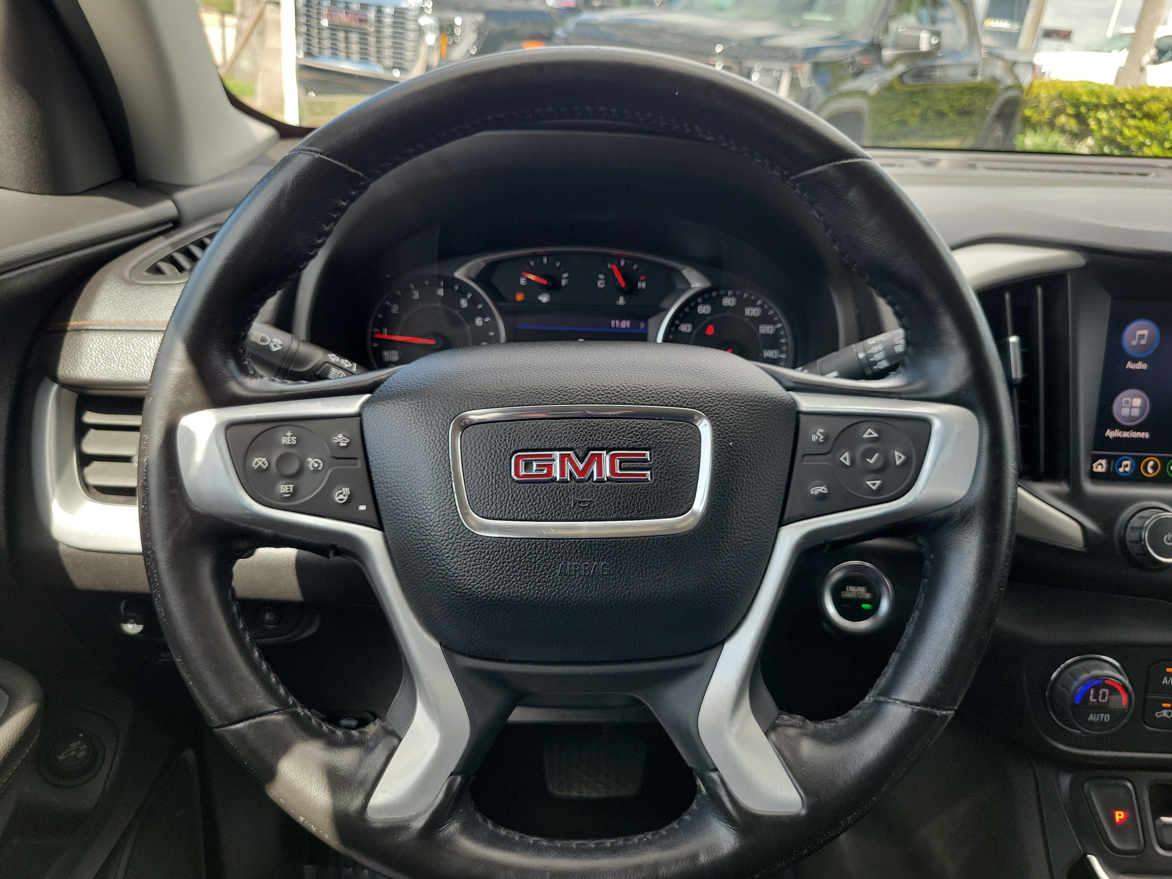 Used 2020 GMC Terrain SLT w/ Preferred Package AWD/4WD image 19