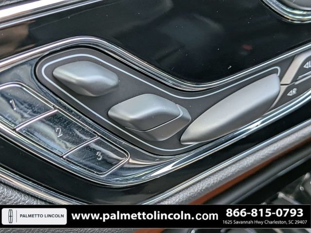 Used 2020 Lincoln Navigator Reserve w/ Equipment Group 208A Reserve AWD/4WD image 20