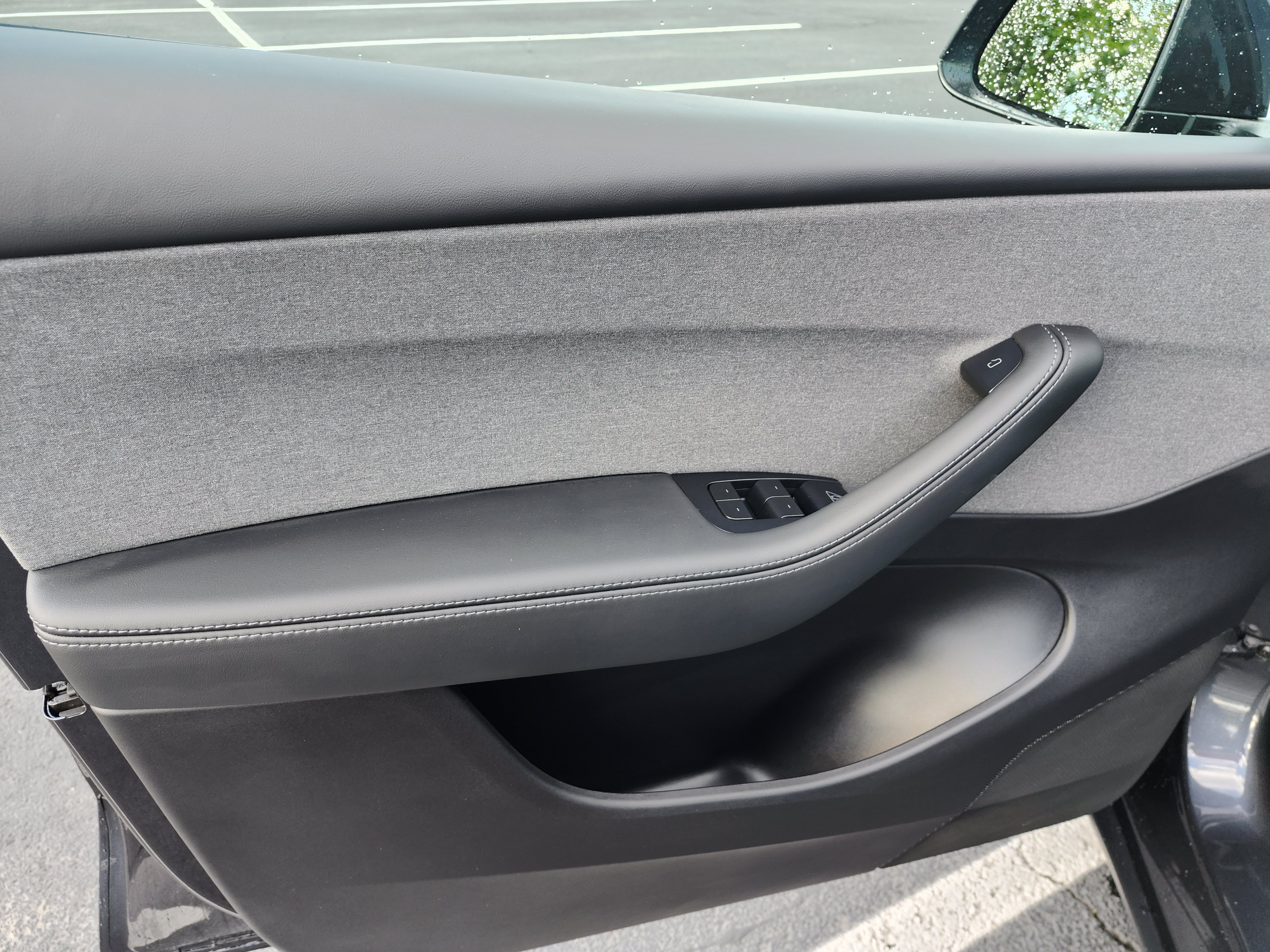 Used 2026 Tesla Model Y AWD image 23