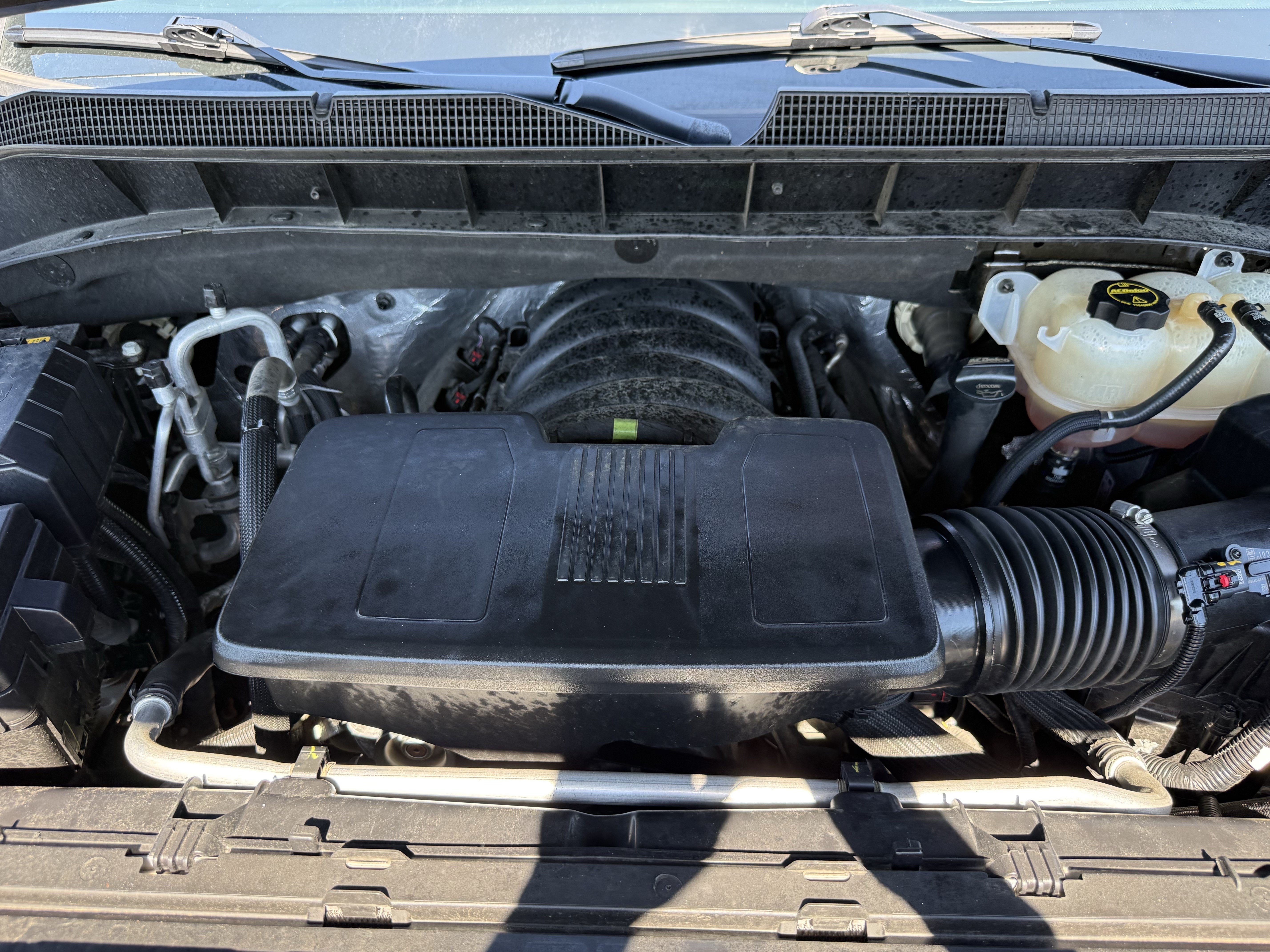 Used 2025 Chevrolet Silverado 1500 LT AWD/4WD image 30