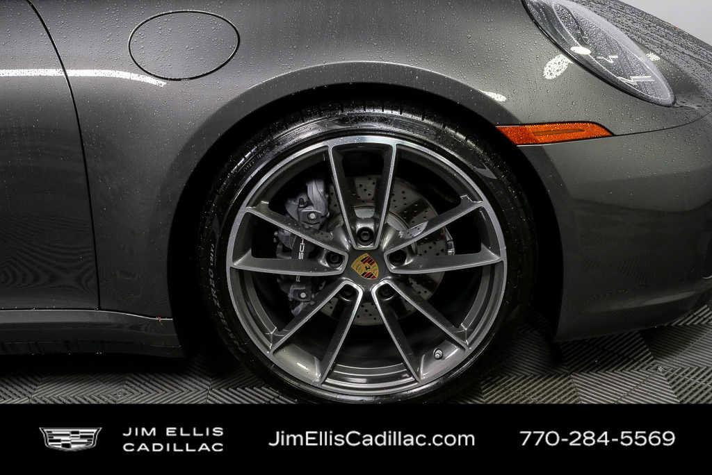 Used 2024 Porsche 911 Carrera w/ Premium Package image 36