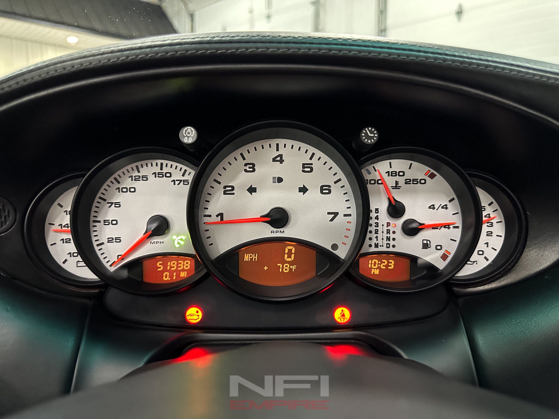 Used 2000 Porsche 911 Cabriolet image 35