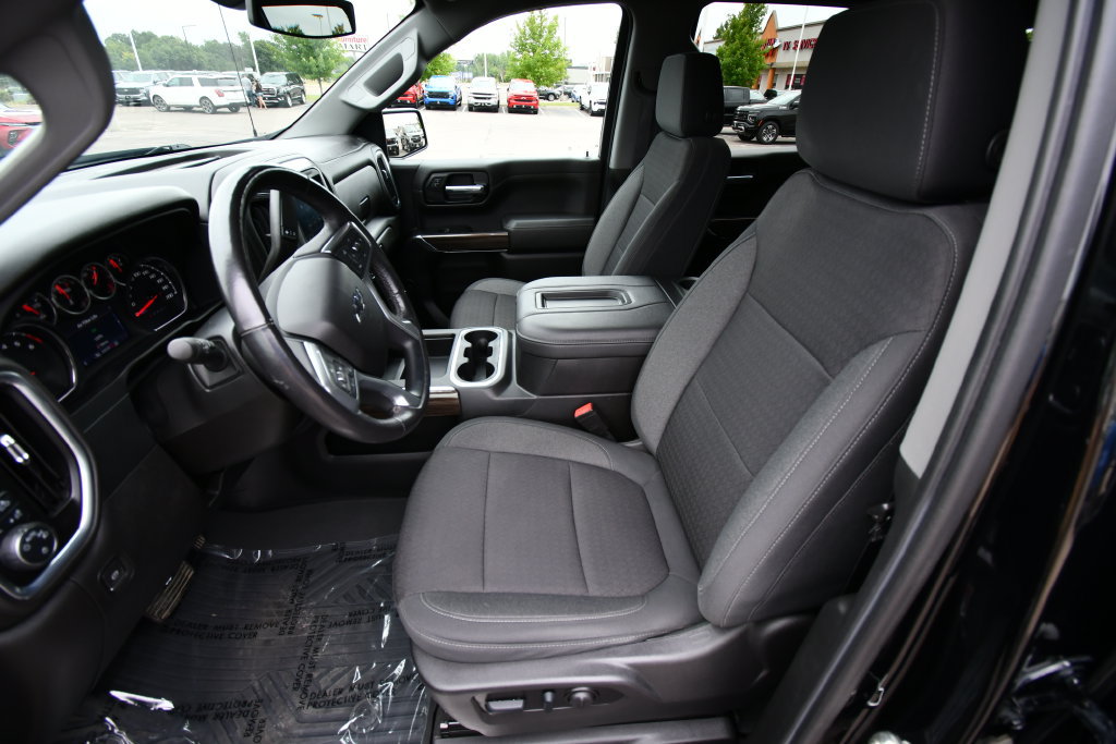 Used 2022 Chevrolet Silverado 1500 LT Trail Boss w/ Bed Protection Package AWD/4WD image 15