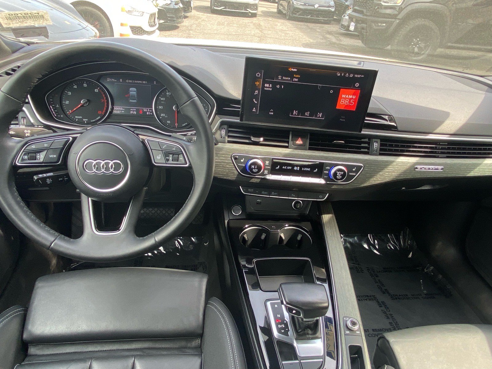 Used 2023 Audi A4 2.0T Premium w/ Convenience Package AWD/4WD image 11