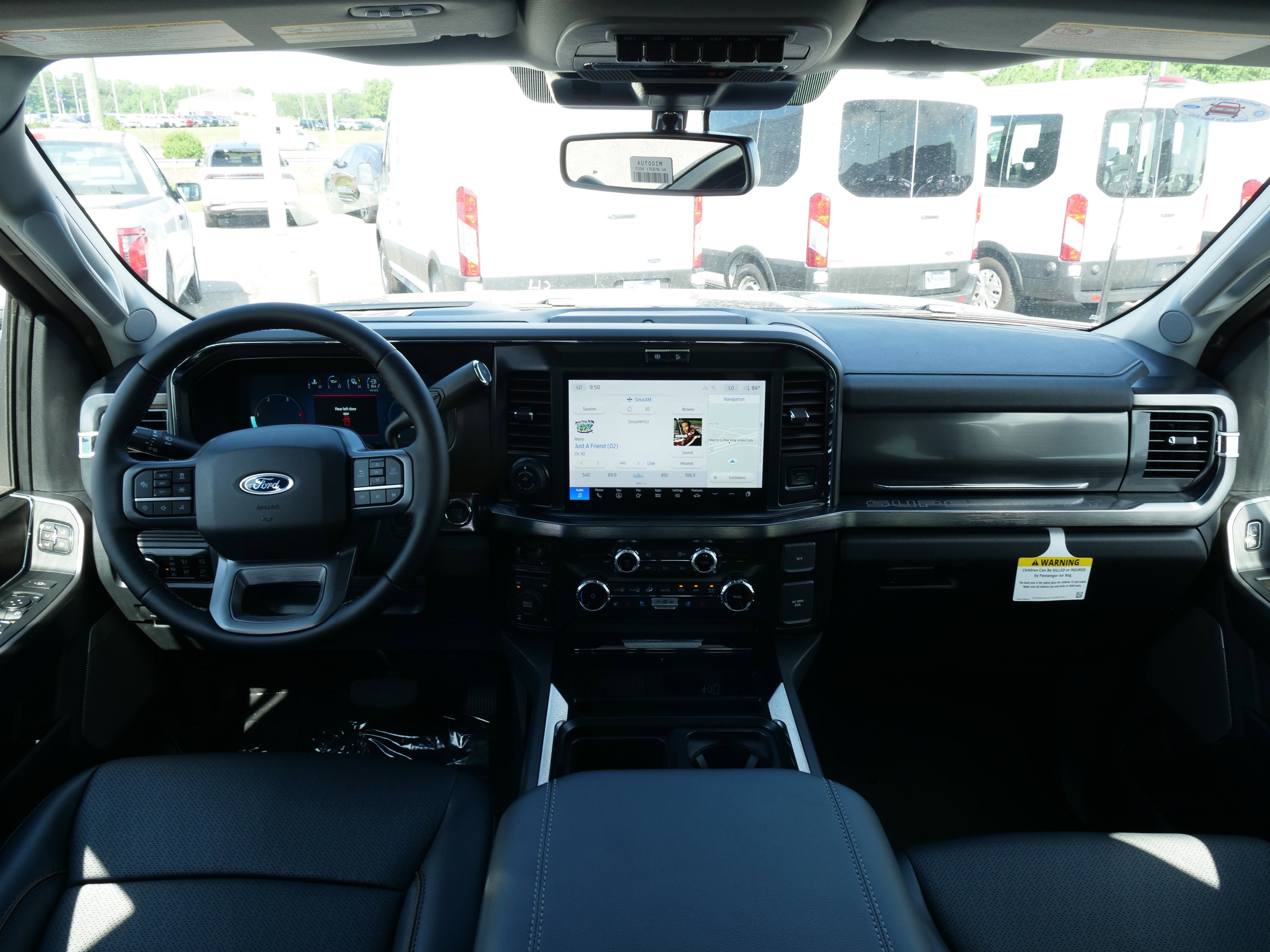 New 2025 Ford F350 Lariat w/ Lariat Ultimate Package image 17