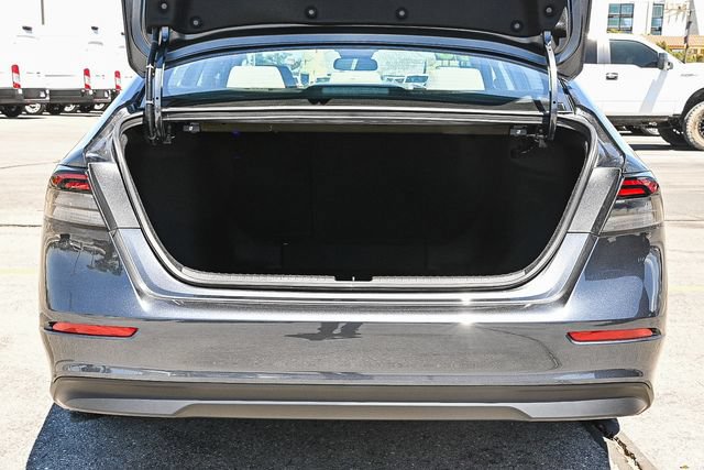 Used 2026 Honda Accord SE image 31