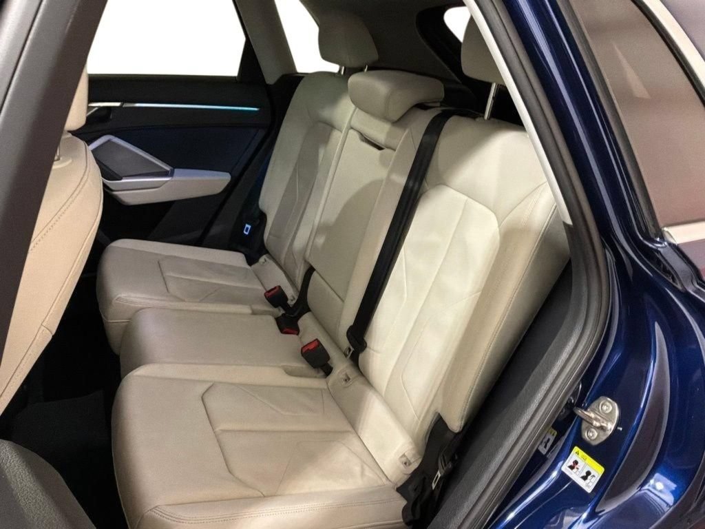 Used 2023 Audi Q3 2.0T Premium Plus w/ Premium Plus Package AWD/4WD image 17