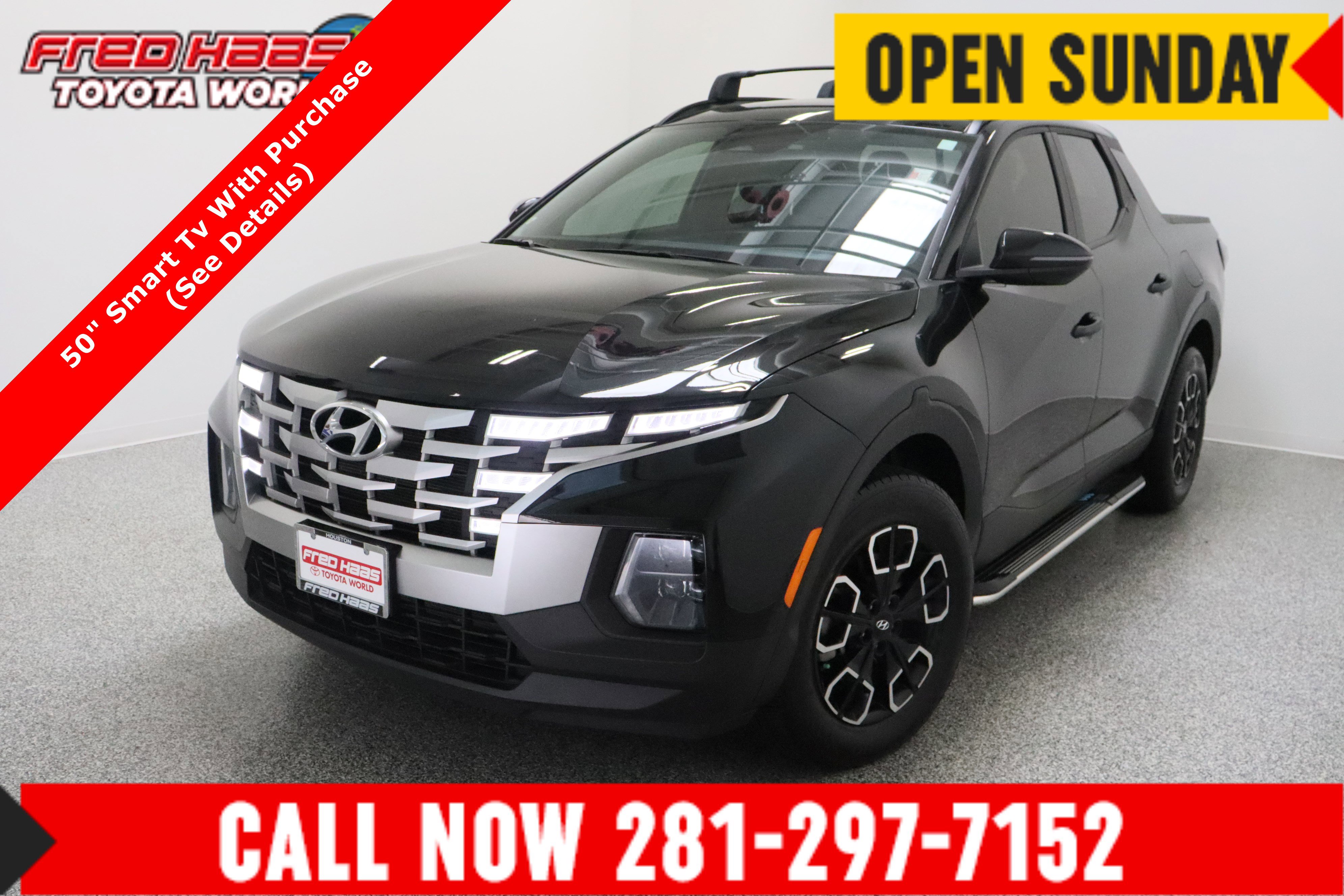 Used 2024 Hyundai Santa Cruz SEL w/ Activity Package FWD image 1
