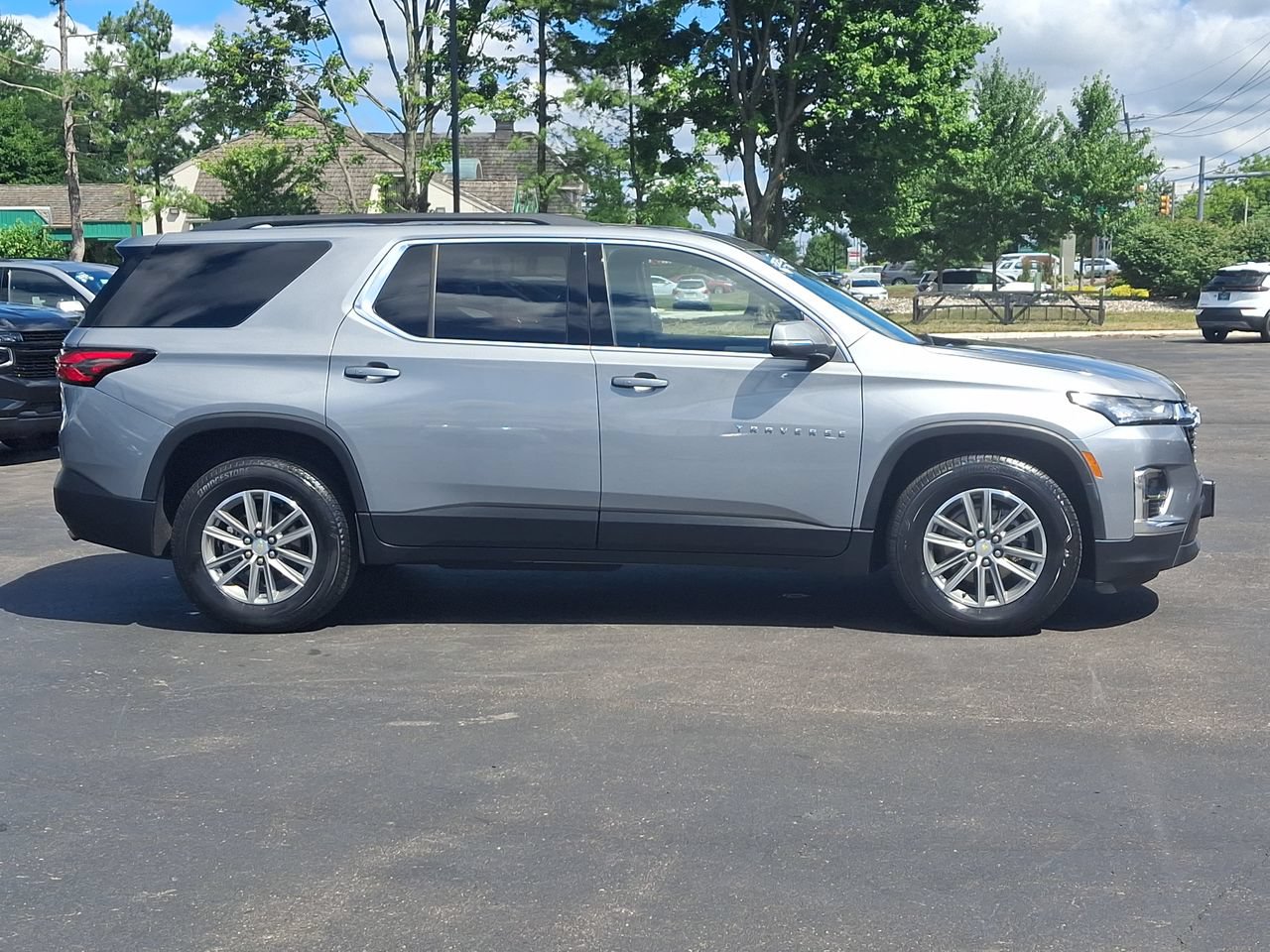 Certified 2023 Chevrolet Traverse LT AWD/4WD image 26