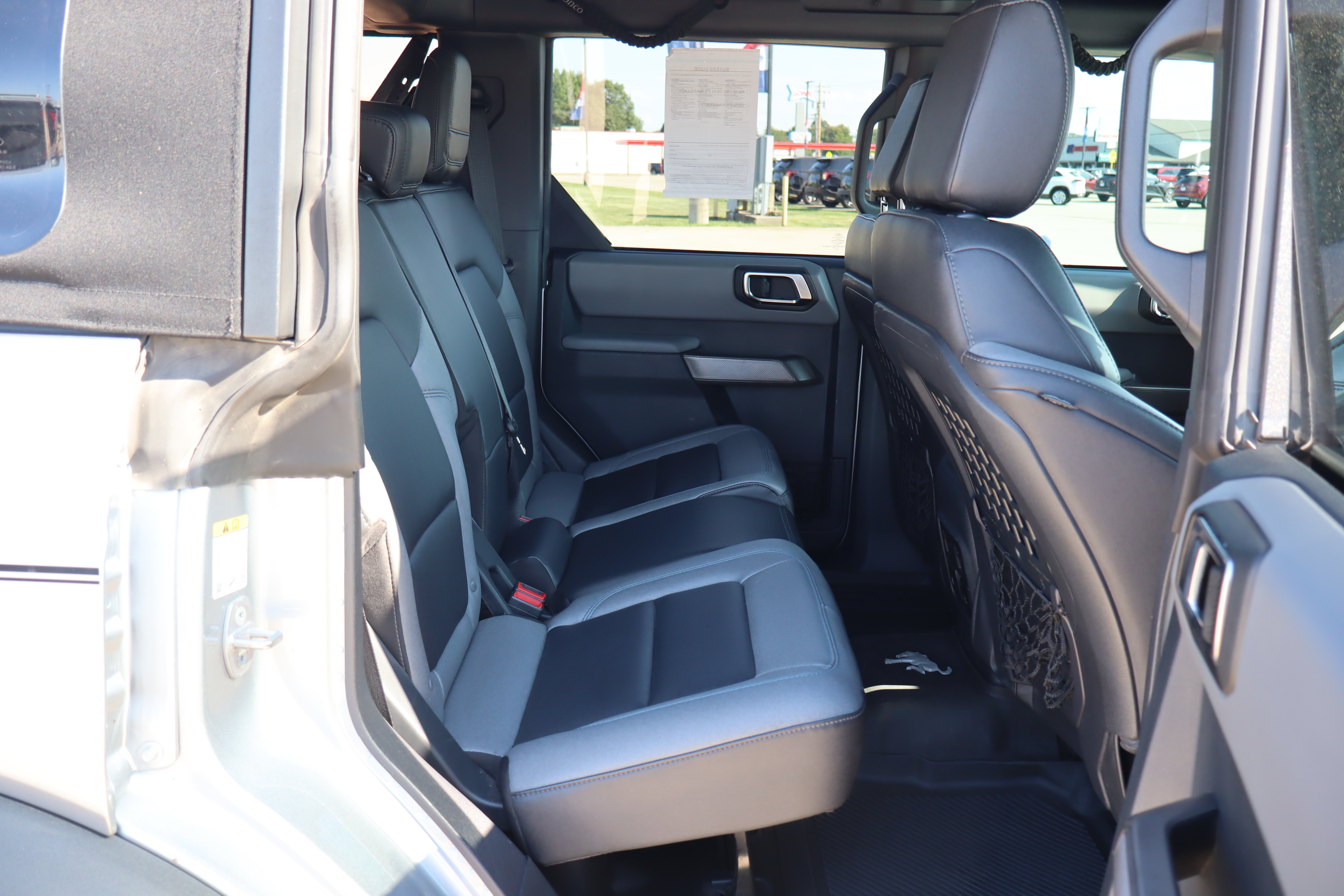 Used 2022 Ford Bronco Black Diamond AWD/4WD image 12