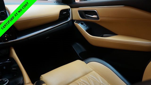 Used 2022 Nissan Rogue Platinum w/ Head-Up Display Package image 37