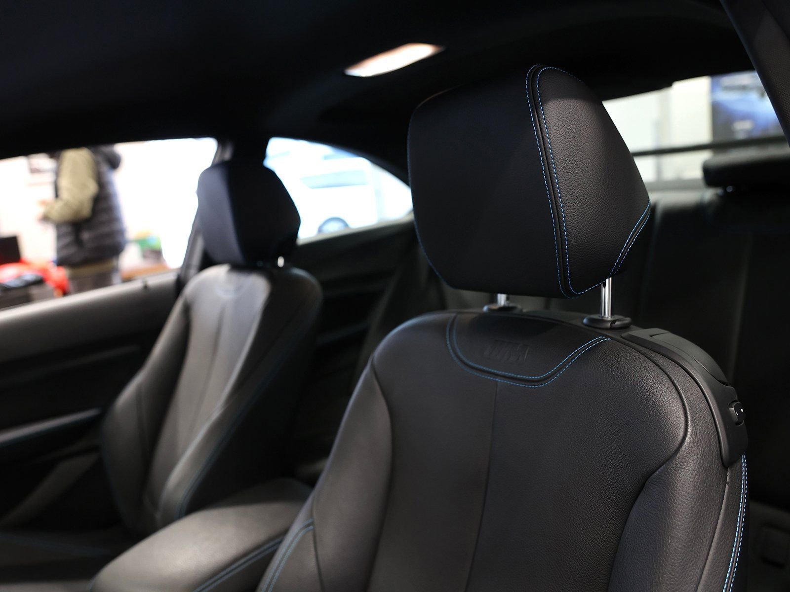 Used 2018 BMW M2 Base image 18