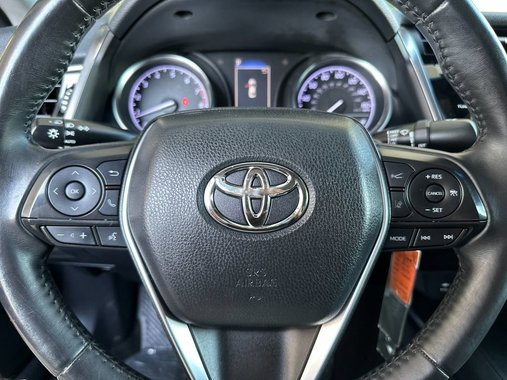 Used 2018 Toyota Camry SE FWD image 20