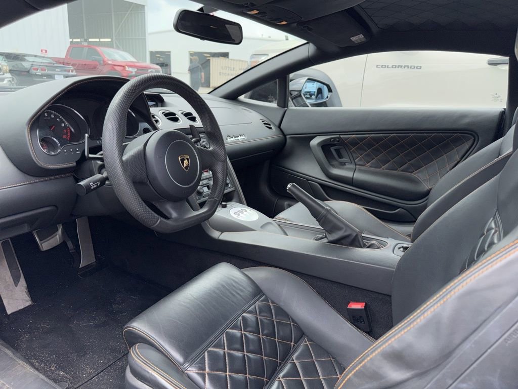 Used 2014 Lamborghini Gallardo LP 560-2 50th Anniversario RWD image 11