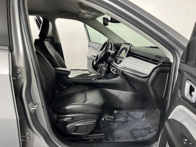 Used 2022 Jeep Compass Latitude AWD/4WD image 38