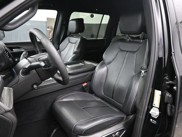 Used 2024 Jeep Wagoneer Series II image 24