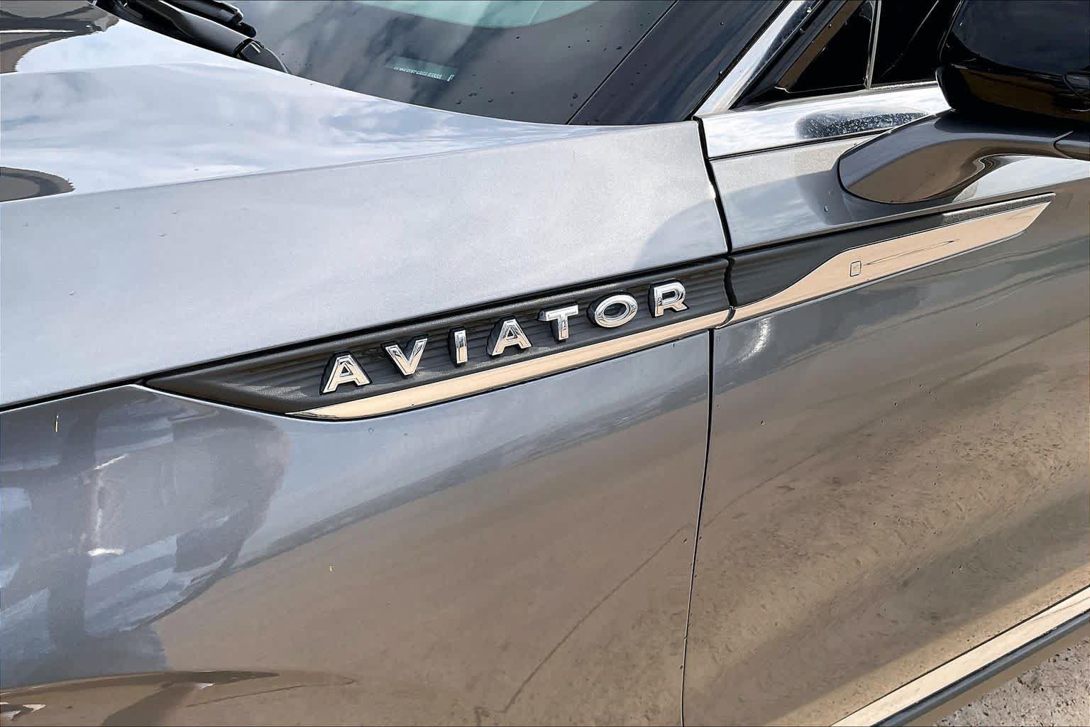 Used 2024 Lincoln Aviator Reserve AWD/4WD image 21