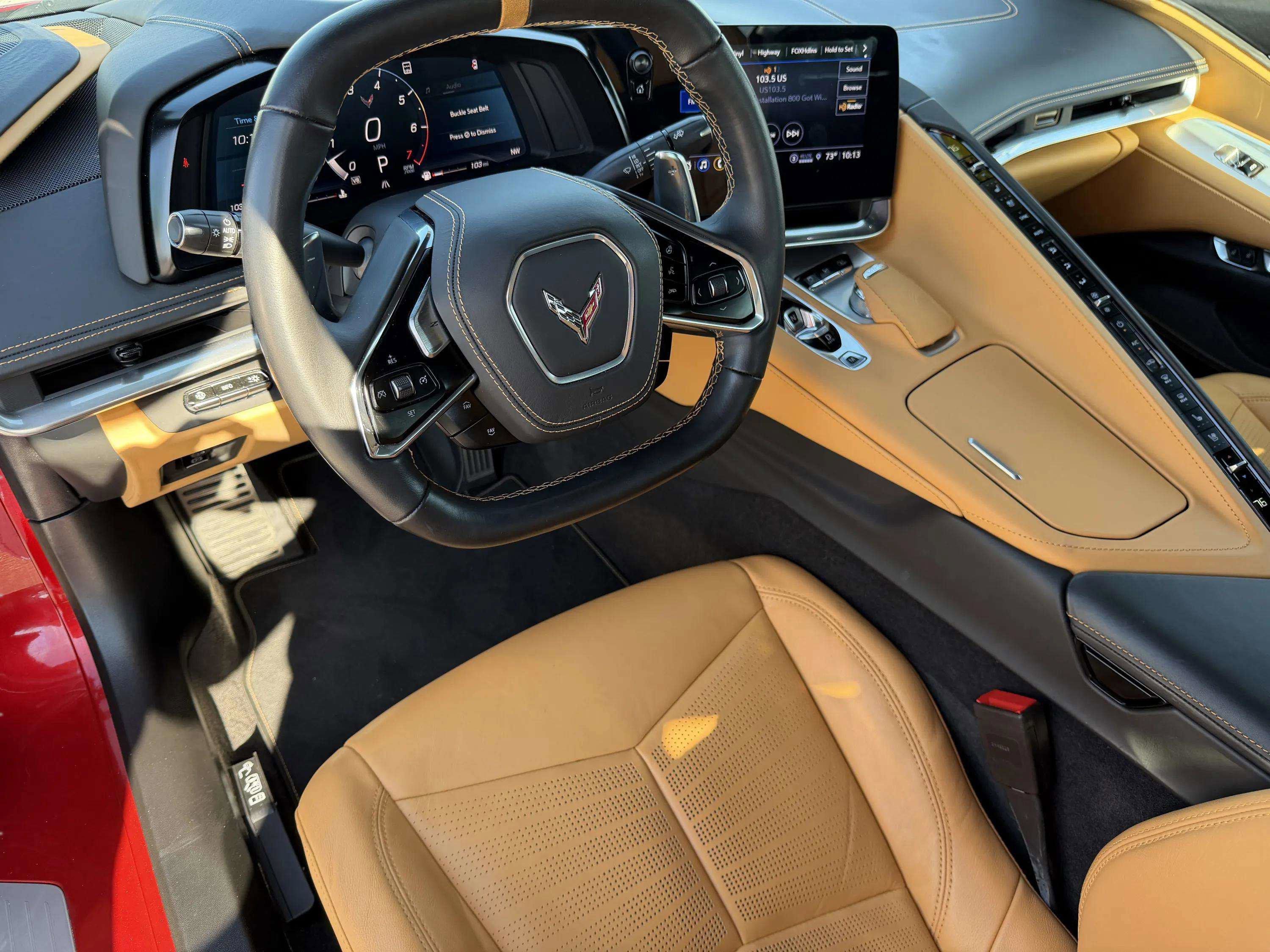 Used 2022 Chevrolet Corvette Stingray Premium Cpe w/ Z51 Performance Package image 20