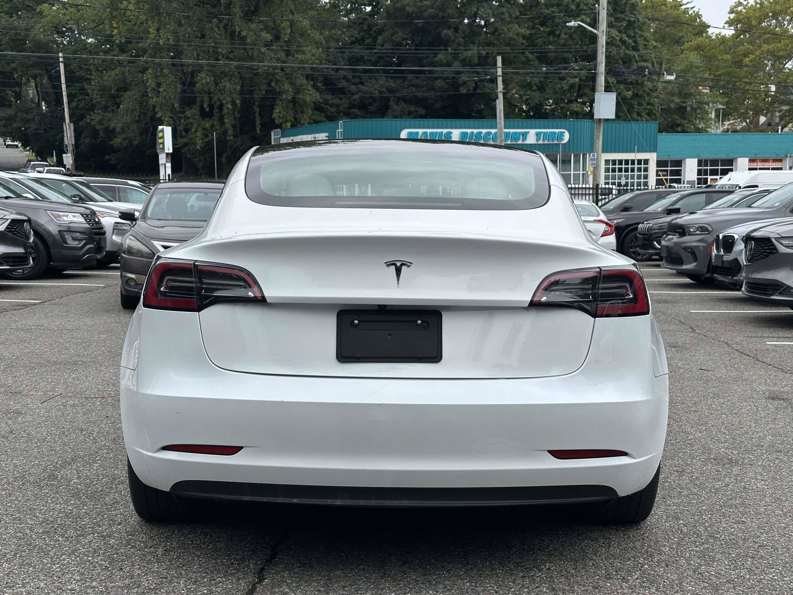 Used 2023 Tesla Model 3 Standard Range RWD image 4