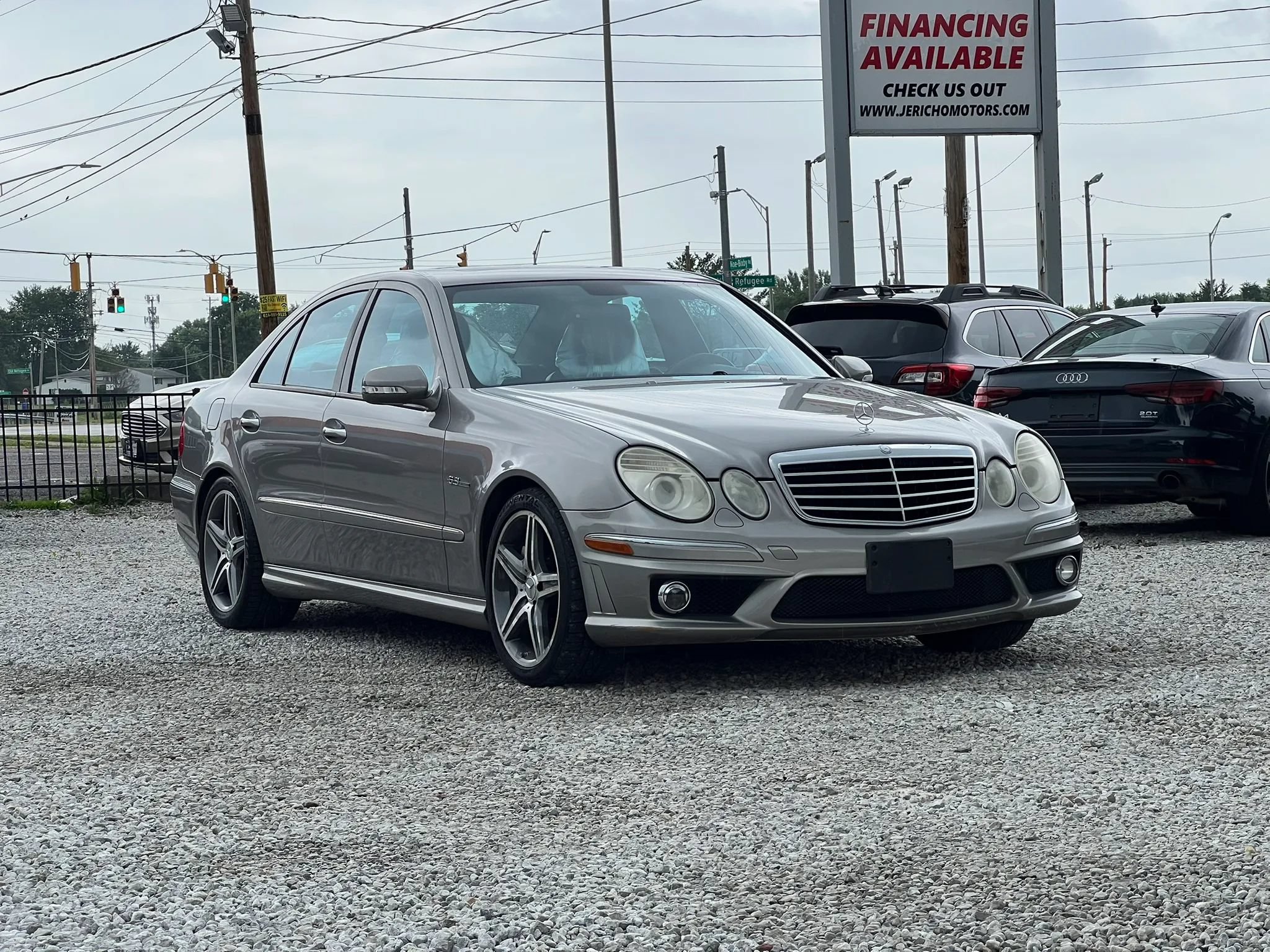 Used 2009 Mercedes-Benz E 63 AMG Sedan image 1