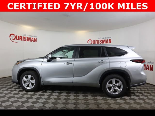Used 2024 Toyota Highlander LE image 6