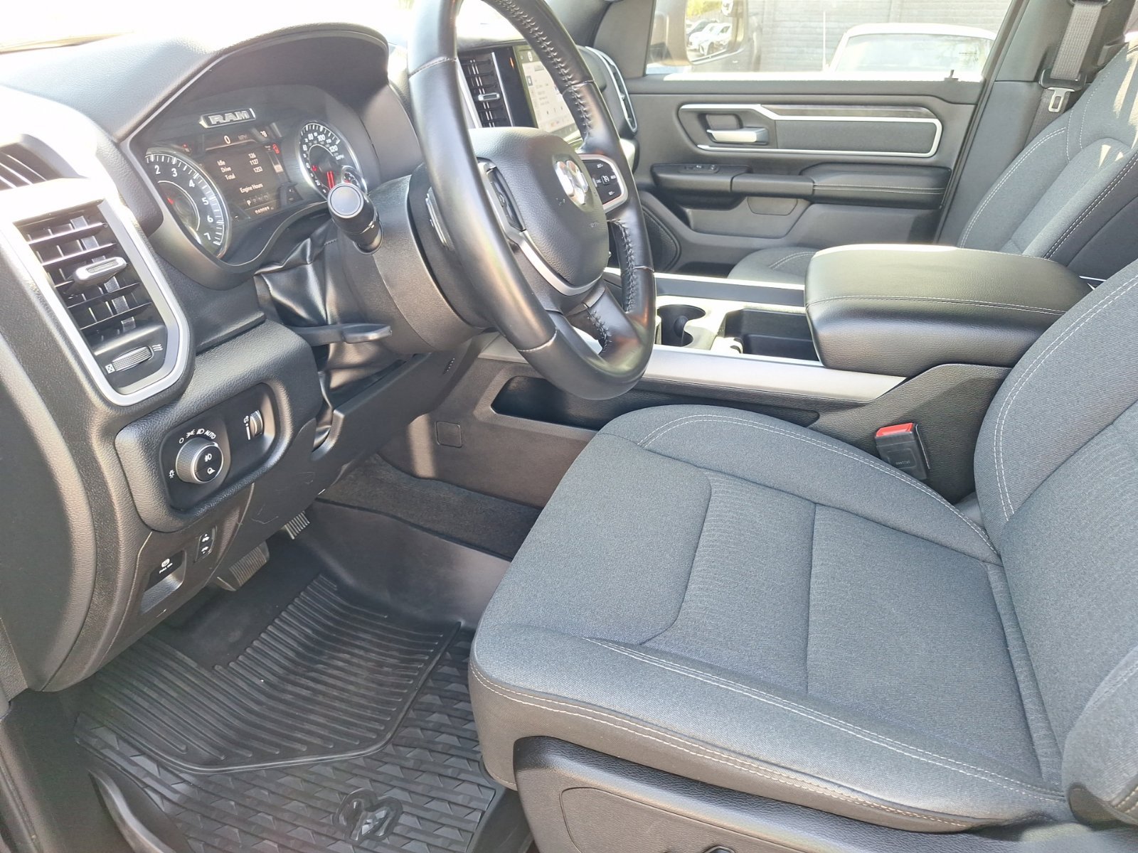 Used 2022 RAM 1500 Lone Star AWD/4WD image 17