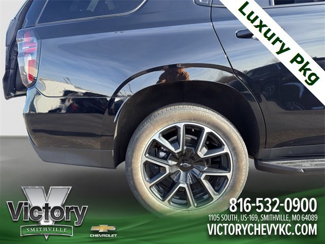 Used 2023 Chevrolet Tahoe RST w/ Luxury Package image 23