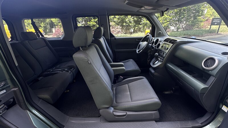 Used 2004 Honda Element EX image 13