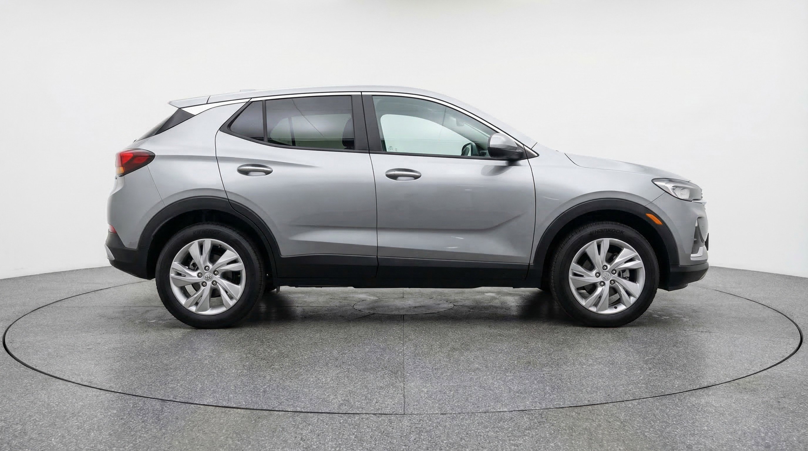 Used 2025 Buick Encore GX Preferred image 11