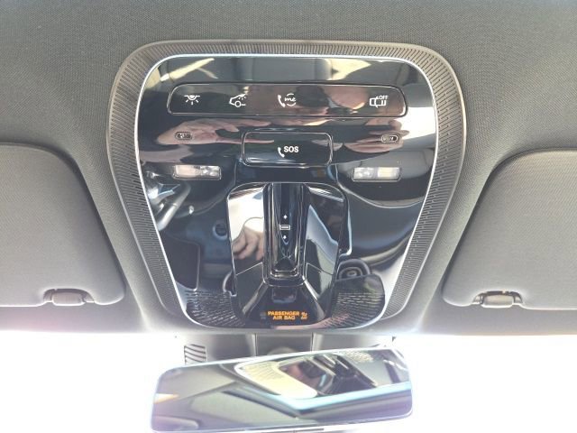 Used 2025 Mercedes-Benz C 300 4MATIC Sedan image 20