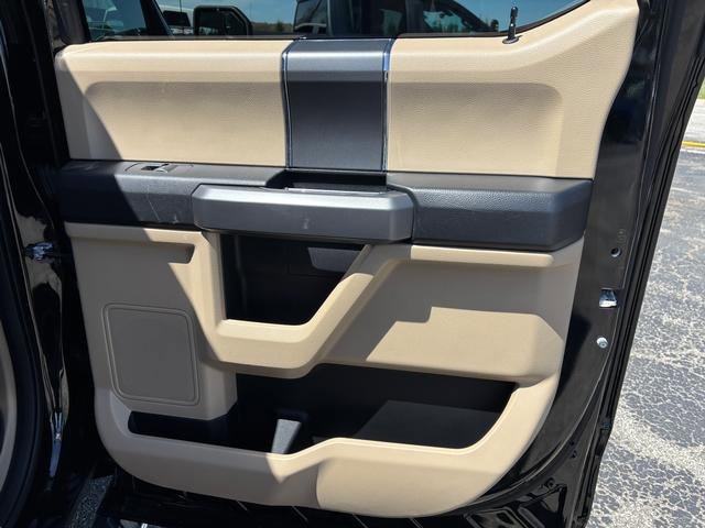Used 2018 Ford F150 XLT w/ Equipment Group 302A Luxury AWD/4WD image 14
