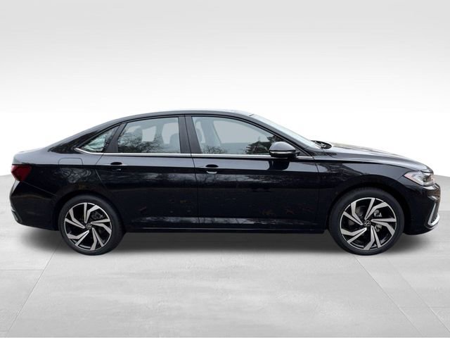 New 2026 Volkswagen Jetta SEL FWD image 6