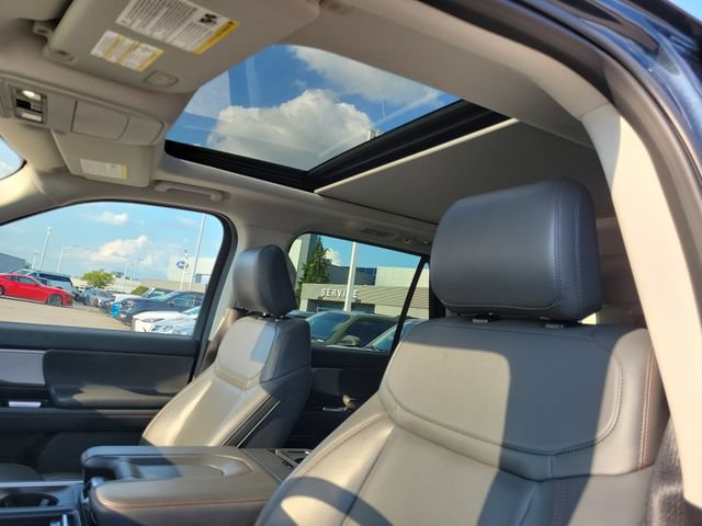Certified 2025 Ford Expedition Active AWD/4WD image 20