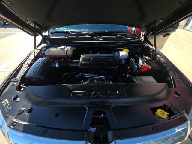 Used 2023 RAM 1500 Big Horn image 30