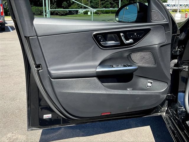 Used 2022 Mercedes-Benz C 300 4MATIC Sedan image 22