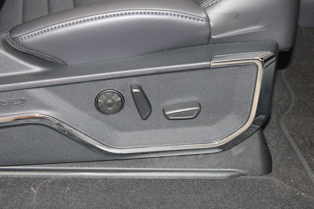 New 2026 Ford F250 Platinum image 31